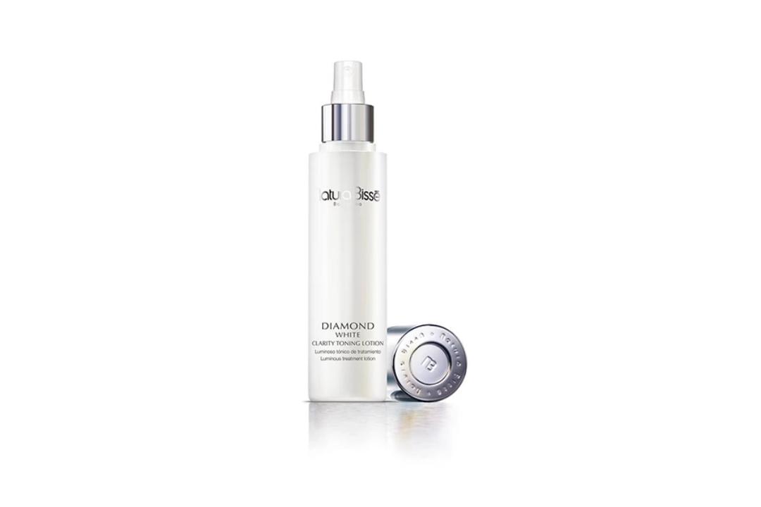 DIAMOND WHITE LOTION 200 ML. NATURA BISSÉ para Hombre | Dulce Calvo
