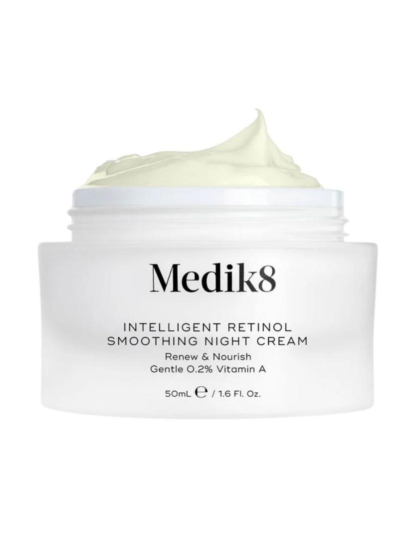 INTELLIGENT RETINOL SMOOTHING NIGHT CREAM 50 ML. MEDIK8 para Unisex | Dulce Calvo