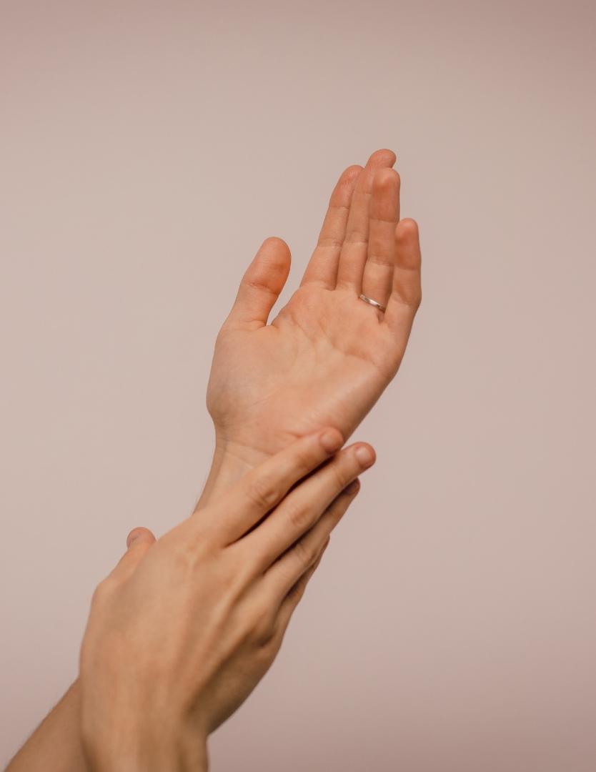 DEPILACIÓN LÁSER MANOS DULCE CALVO para Unisex | Dulce Calvo