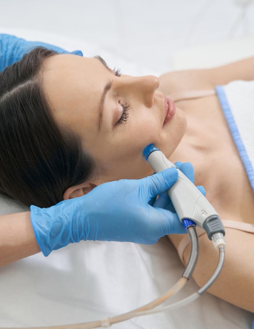 Regala Hydrafacial platinum