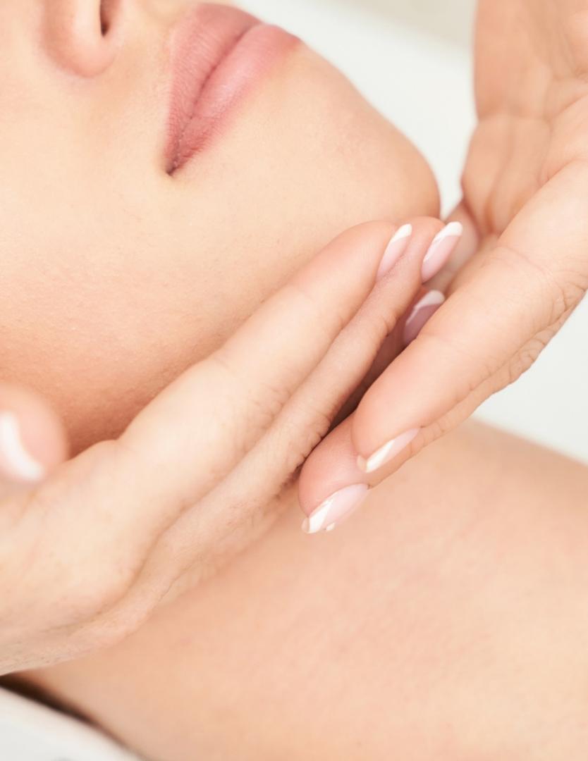 NATURA BISSÉ V NECK DULCE CALVO para Unisex | Dulce Calvo